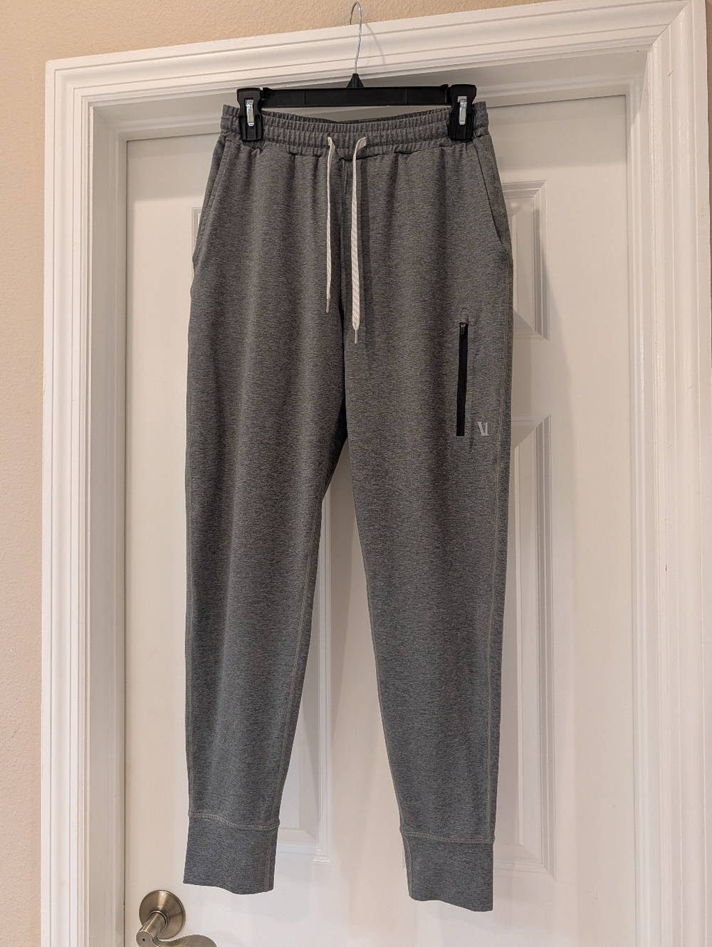 Vuori Green Sunday Performance Joggers Size XS